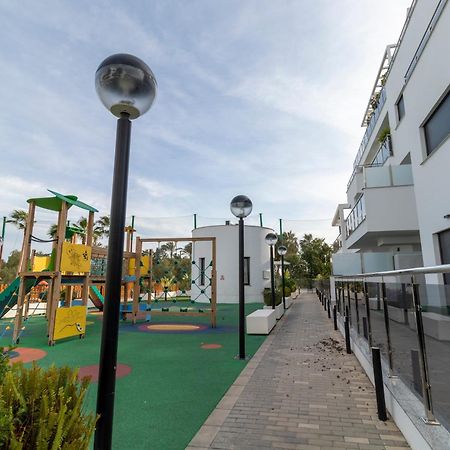 Rentitspain Apartamento En Aguacate A Minutos Del Golf モトリル エクステリア 写真