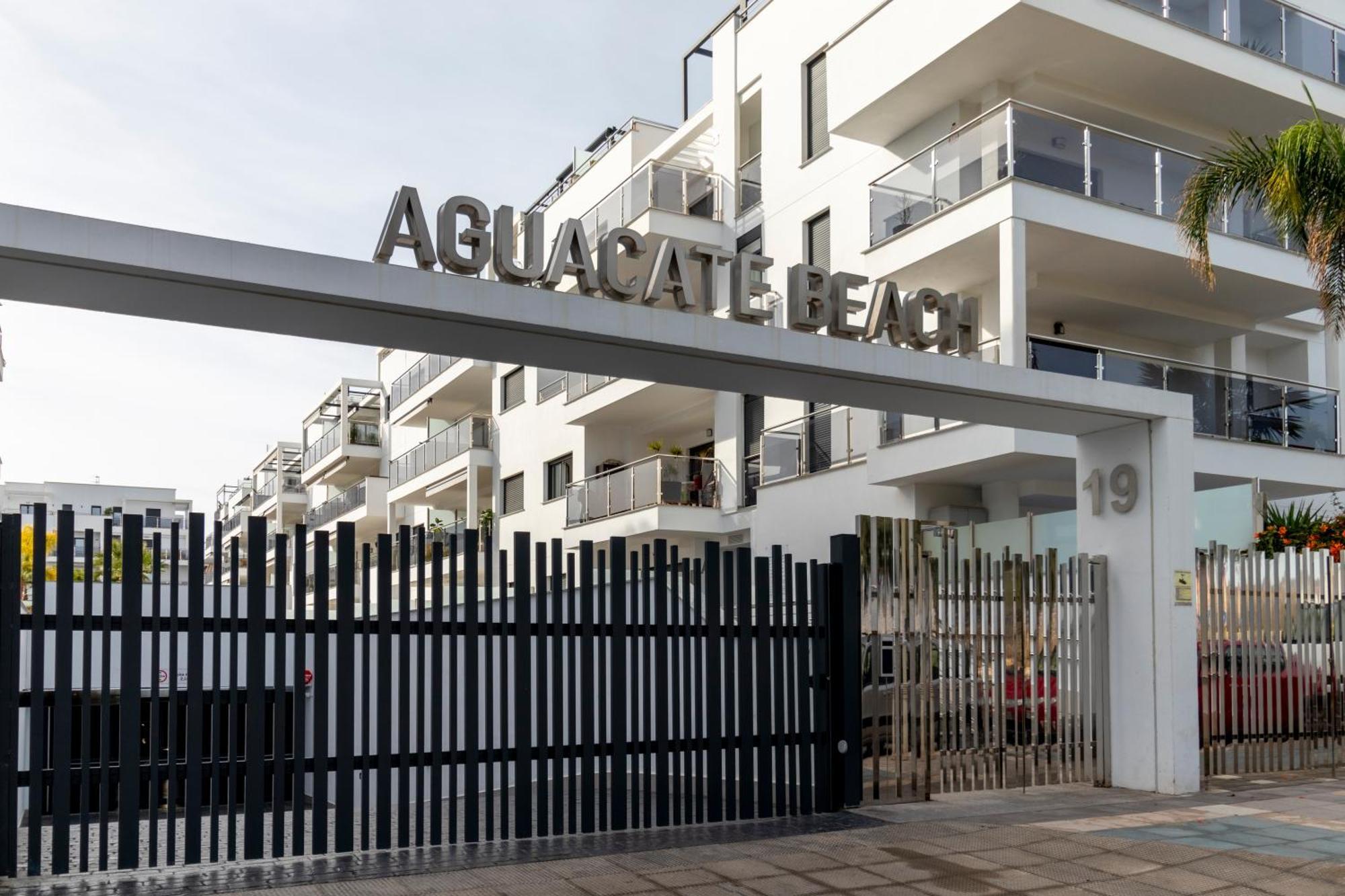 Rentitspain Apartamento En Aguacate A Minutos Del Golf モトリル エクステリア 写真